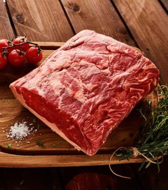 Striploin. Black Angus. Nirea
